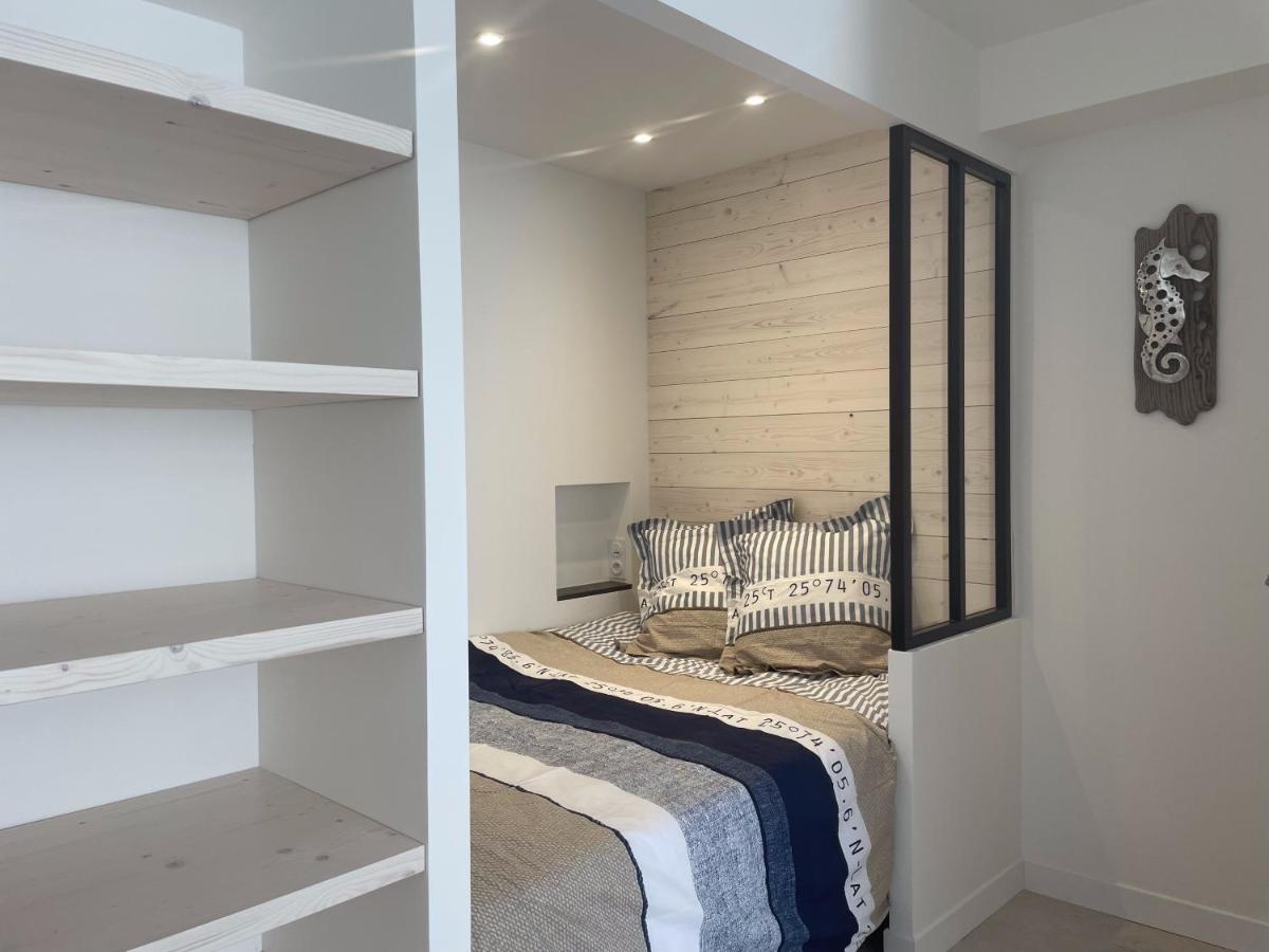 Le Petit Navire Apartment La Flotte Bagian luar foto