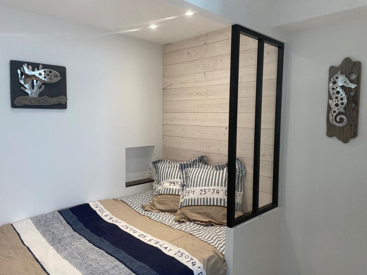 Le Petit Navire Apartment La Flotte Bagian luar foto