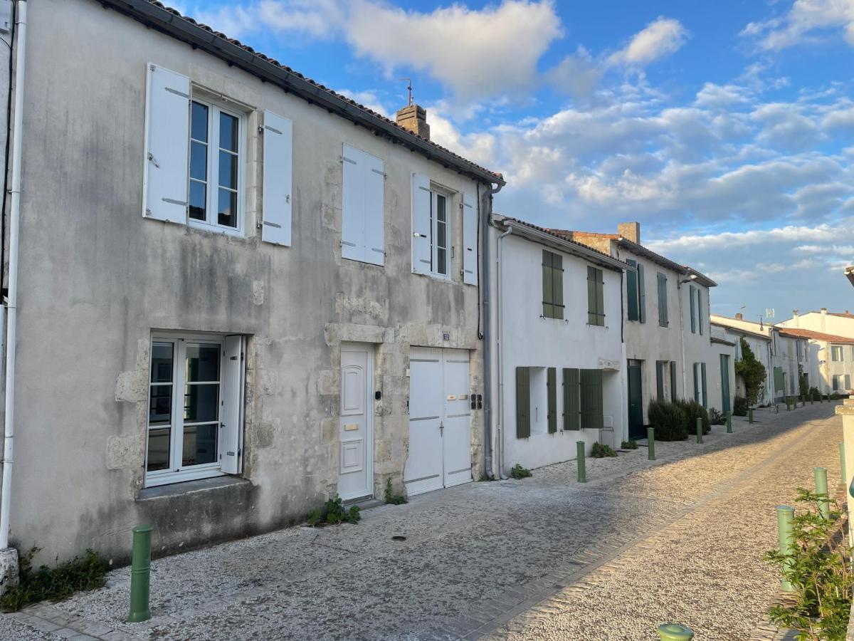 Le Petit Navire Apartment La Flotte Bagian luar foto